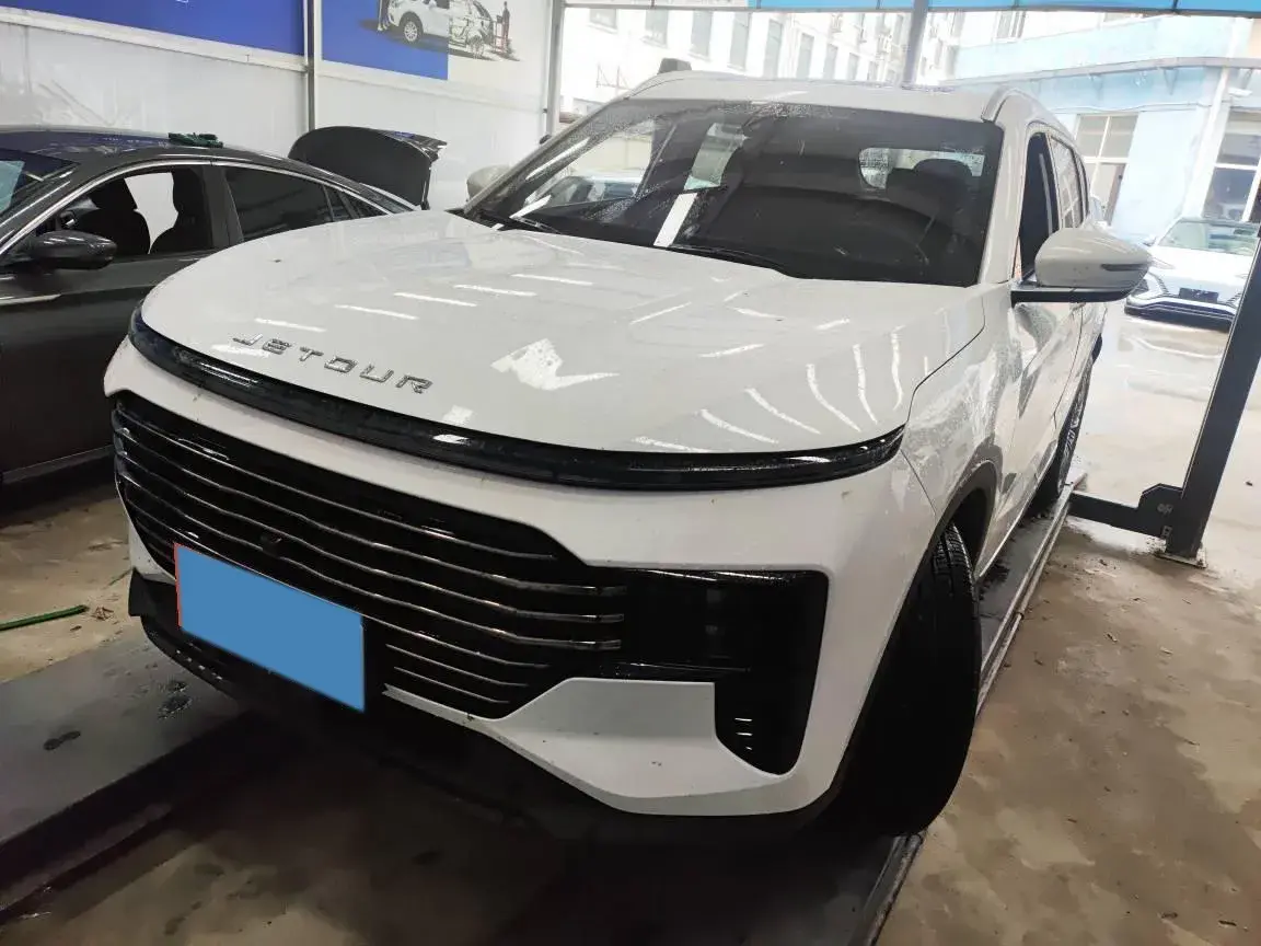 2025 Jetour X70 Plus 1.5T 156HP L4 6DCT