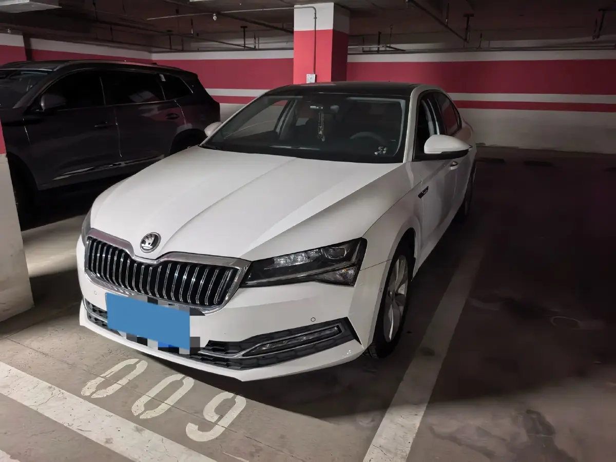2019 Skoda Superb 1.4T 150HP L4 7DCT