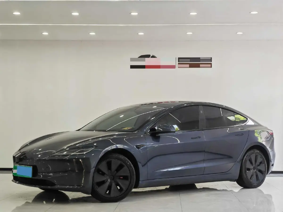 2023 Tesla Model 3 BEV 60KWH