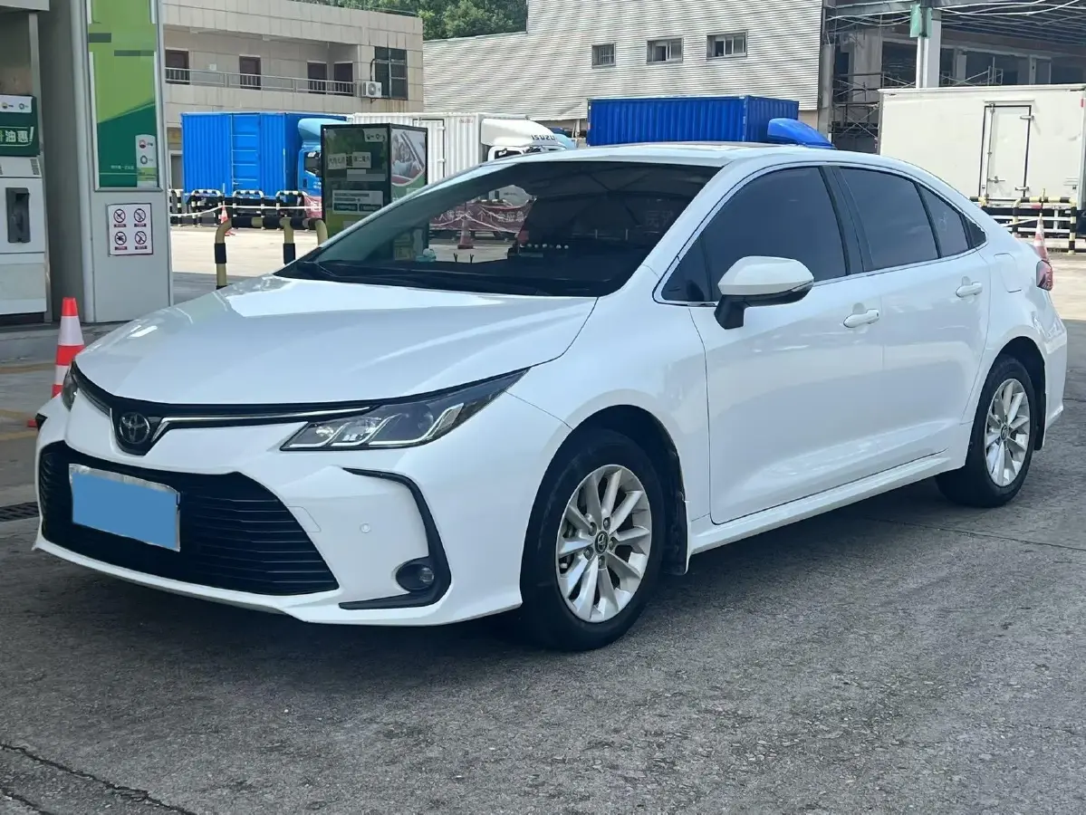 2021 Toyota Corolla 1.2T 116HP L4 CVT