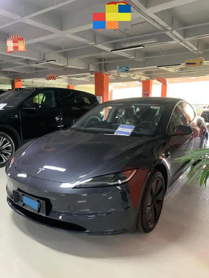 2025 Tesla Model 3 BEV 62.5KWH