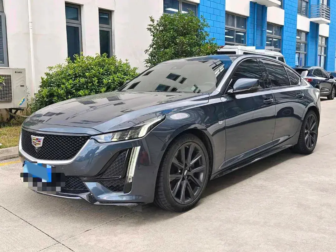 2020 Cadillac CT5 2.0T 237HP L4 10AT