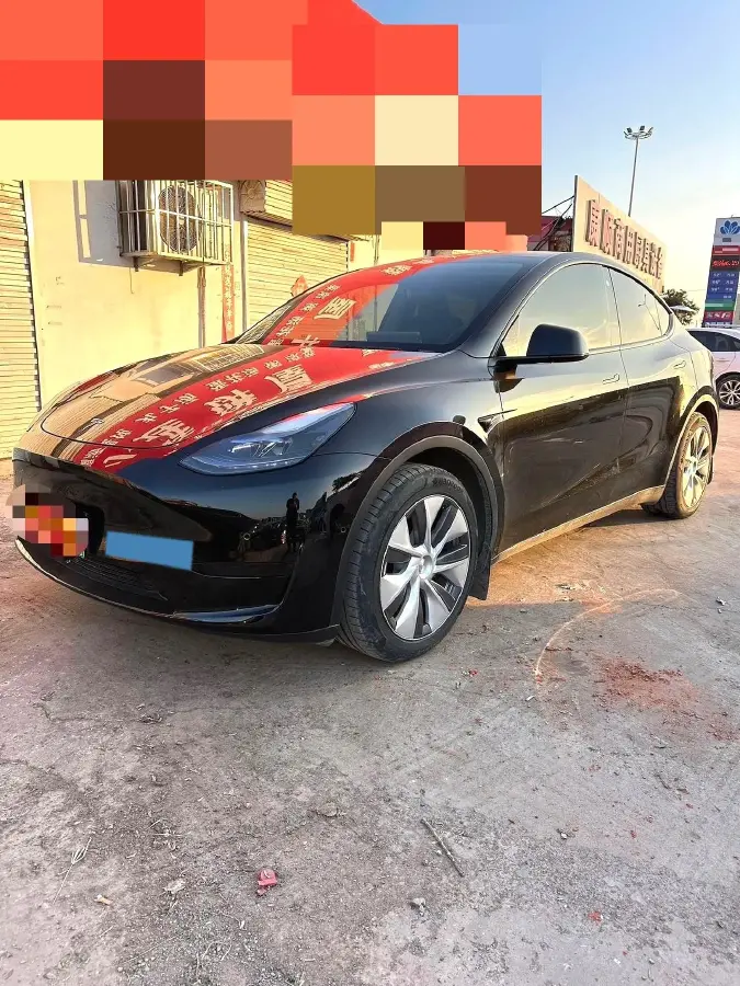 2022 Tesla Model Y BEV 60KWH