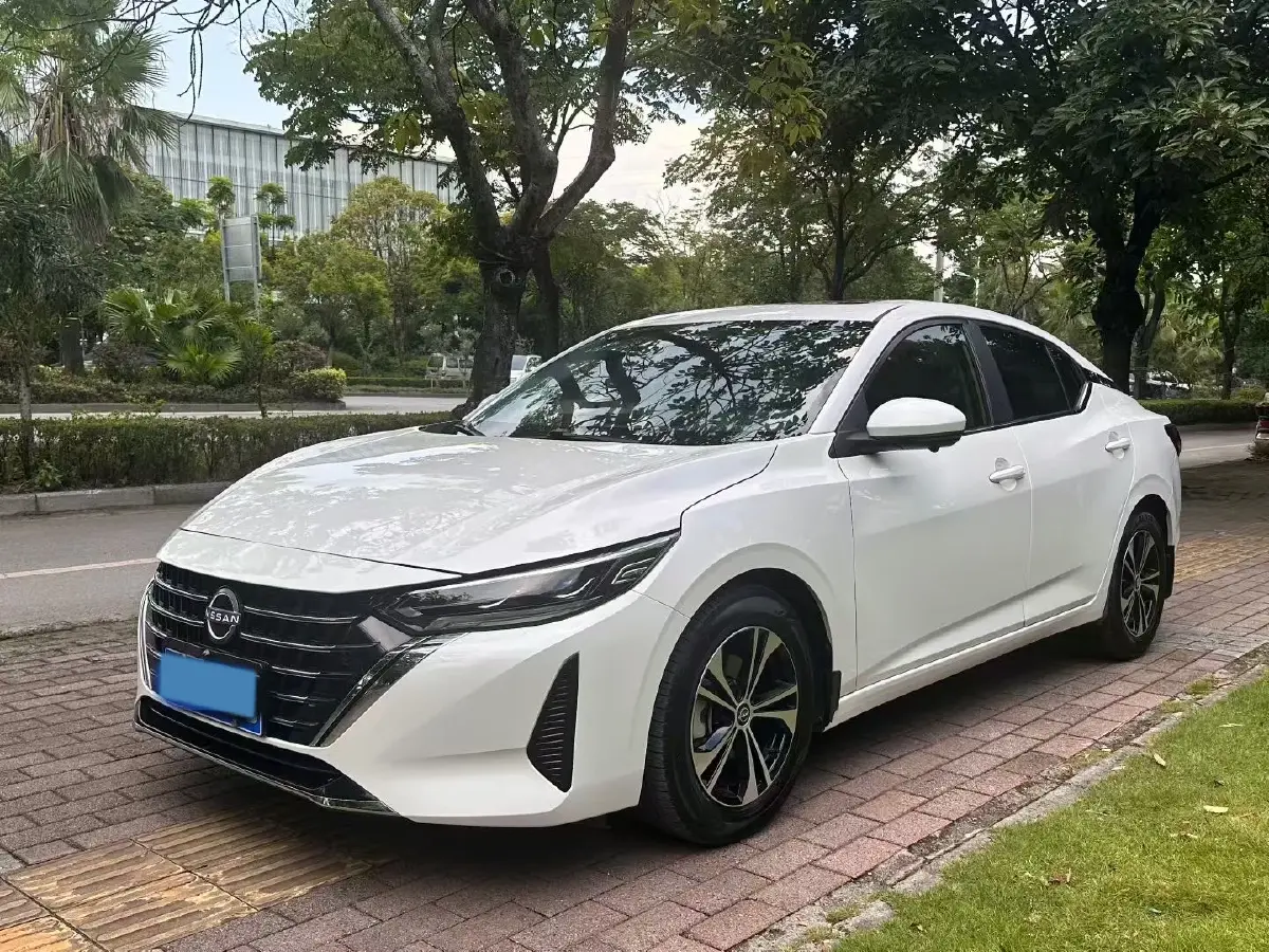 2023 Nissan Sylphy 1.6L 135HP L4 CVT