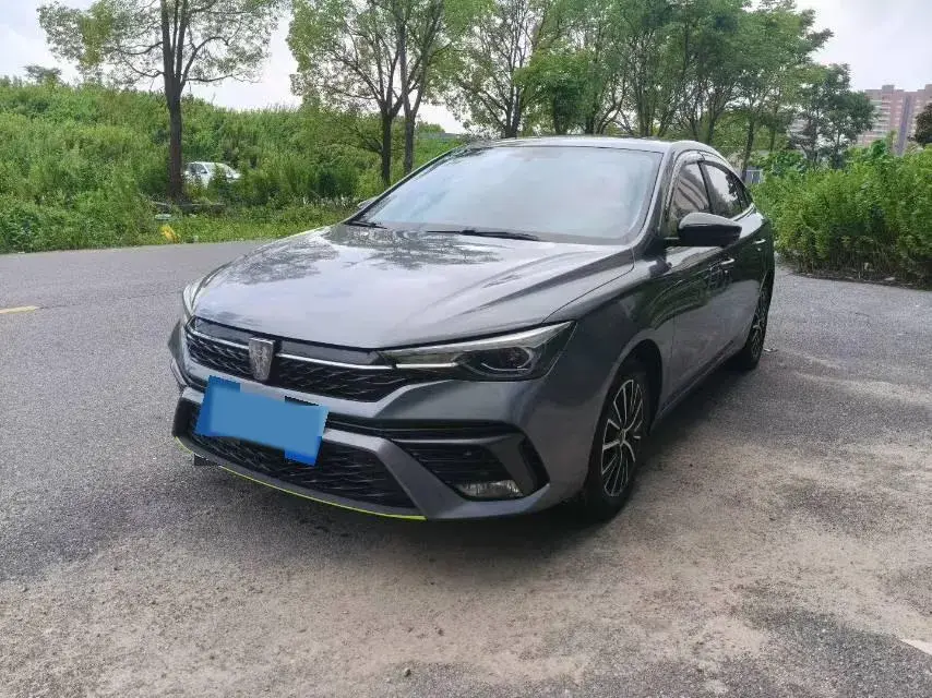 2021 Roewe i5 1.5L 120HP L4 CVT