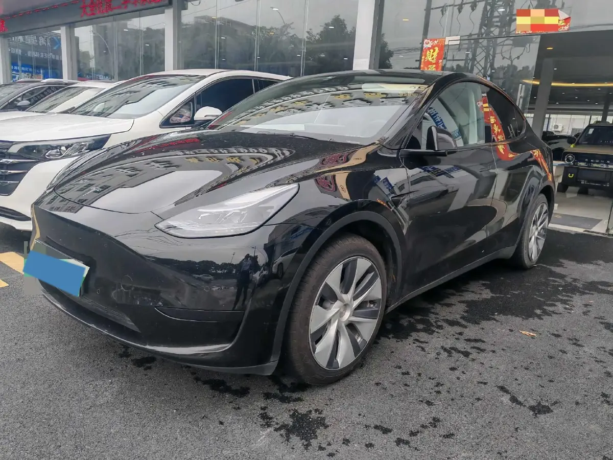 2022 Tesla Model Y BEV 60KWH