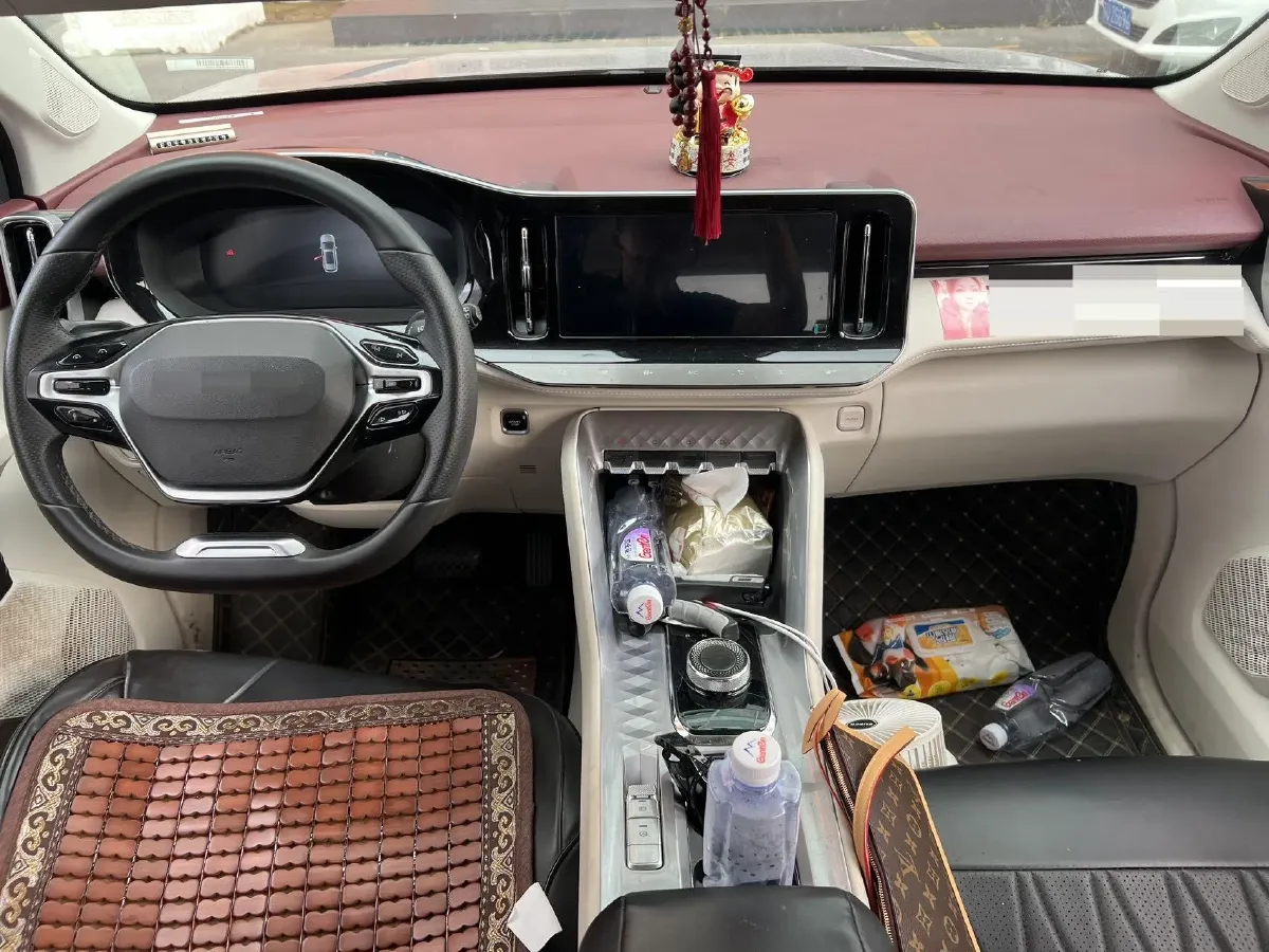 2023 WuLing XingYun 2.0L 136HP L4 1DHT Hybrid 1.8KWH,autocango,china used car exporter,china ev exporter,chinese used car exporter,chinese used ev exporter