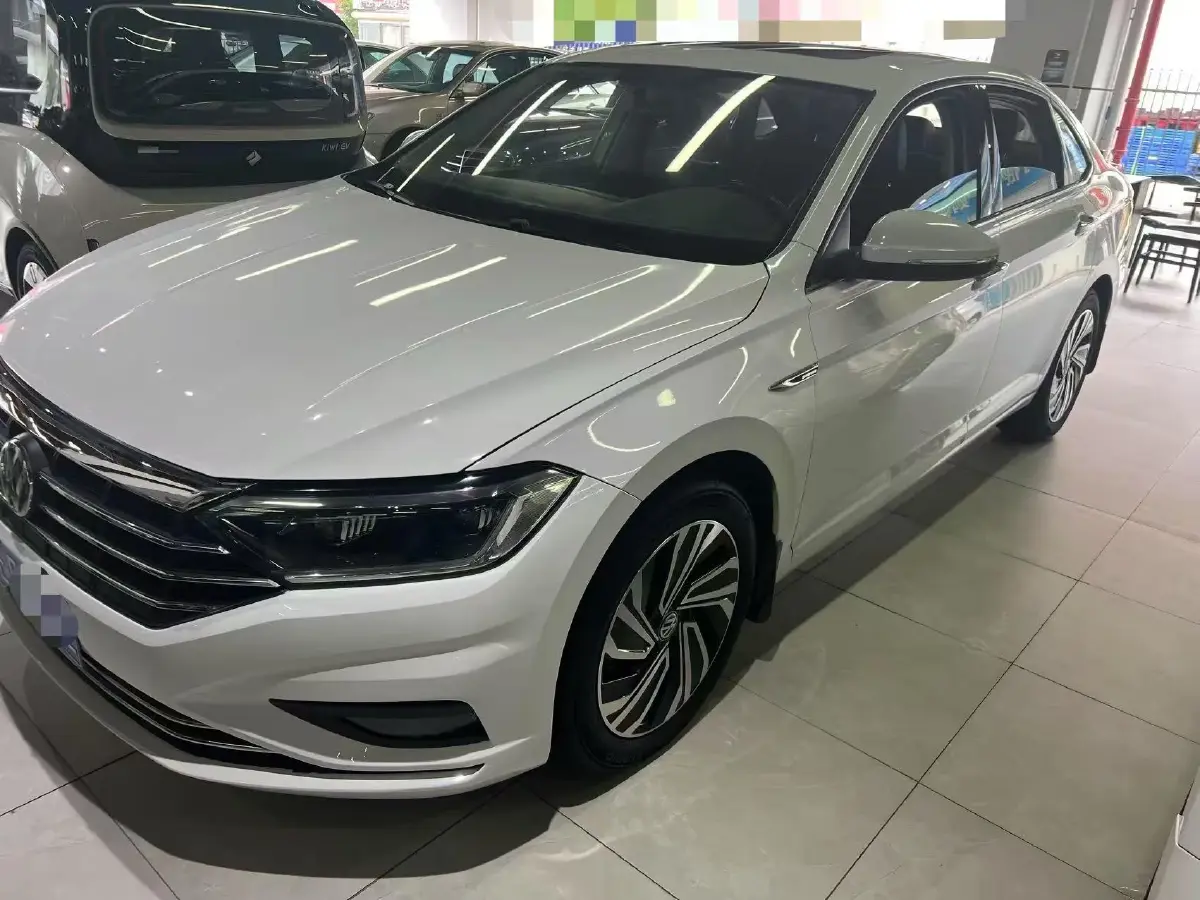 2022 Volkswagen Sagitar 1.4T 150HP L4 7DCT