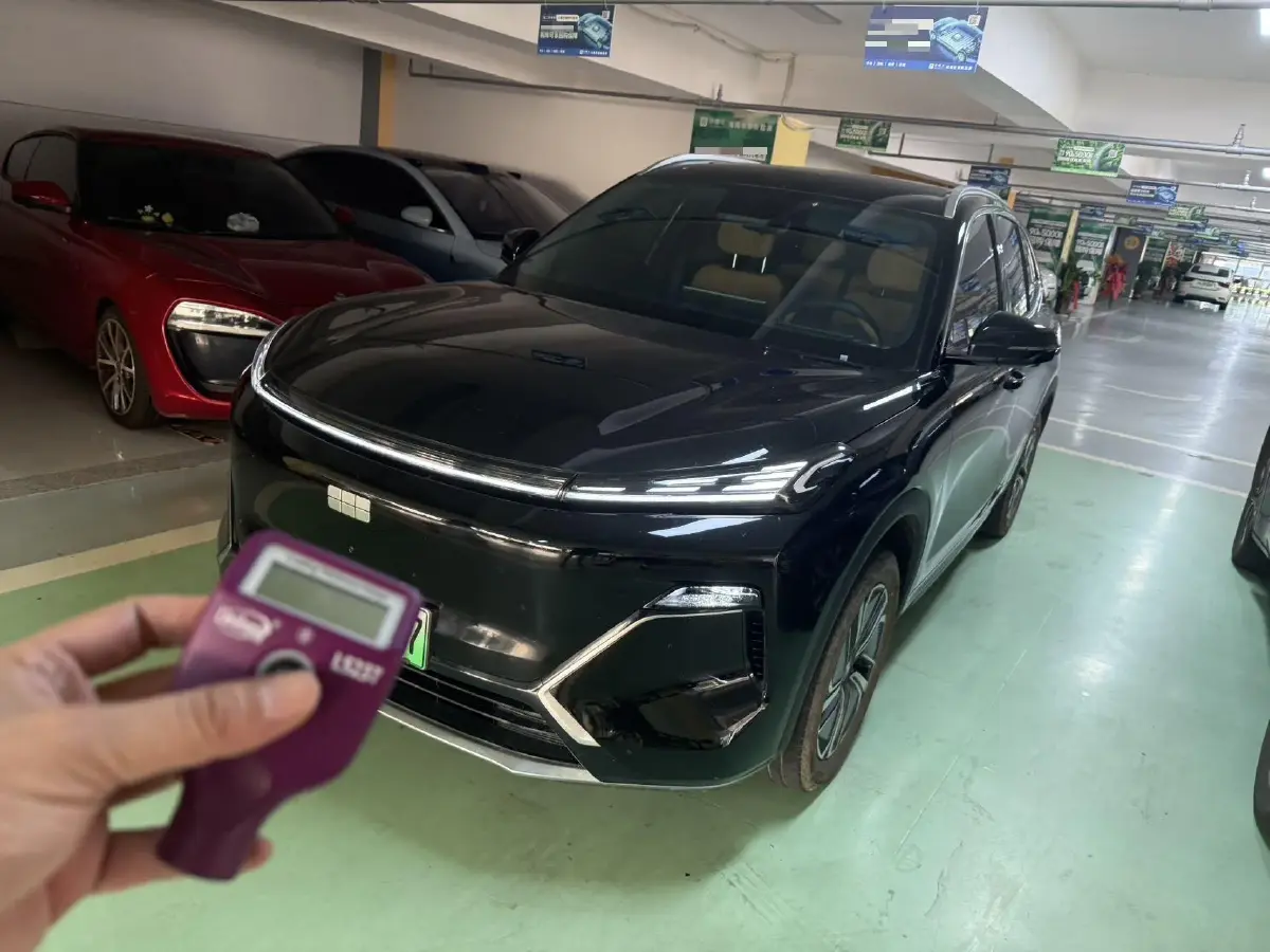 2025 Geely Galaxy Starship 7 EM-i 1.5L 112HP L4 1DHT PHEV 19.09KWH