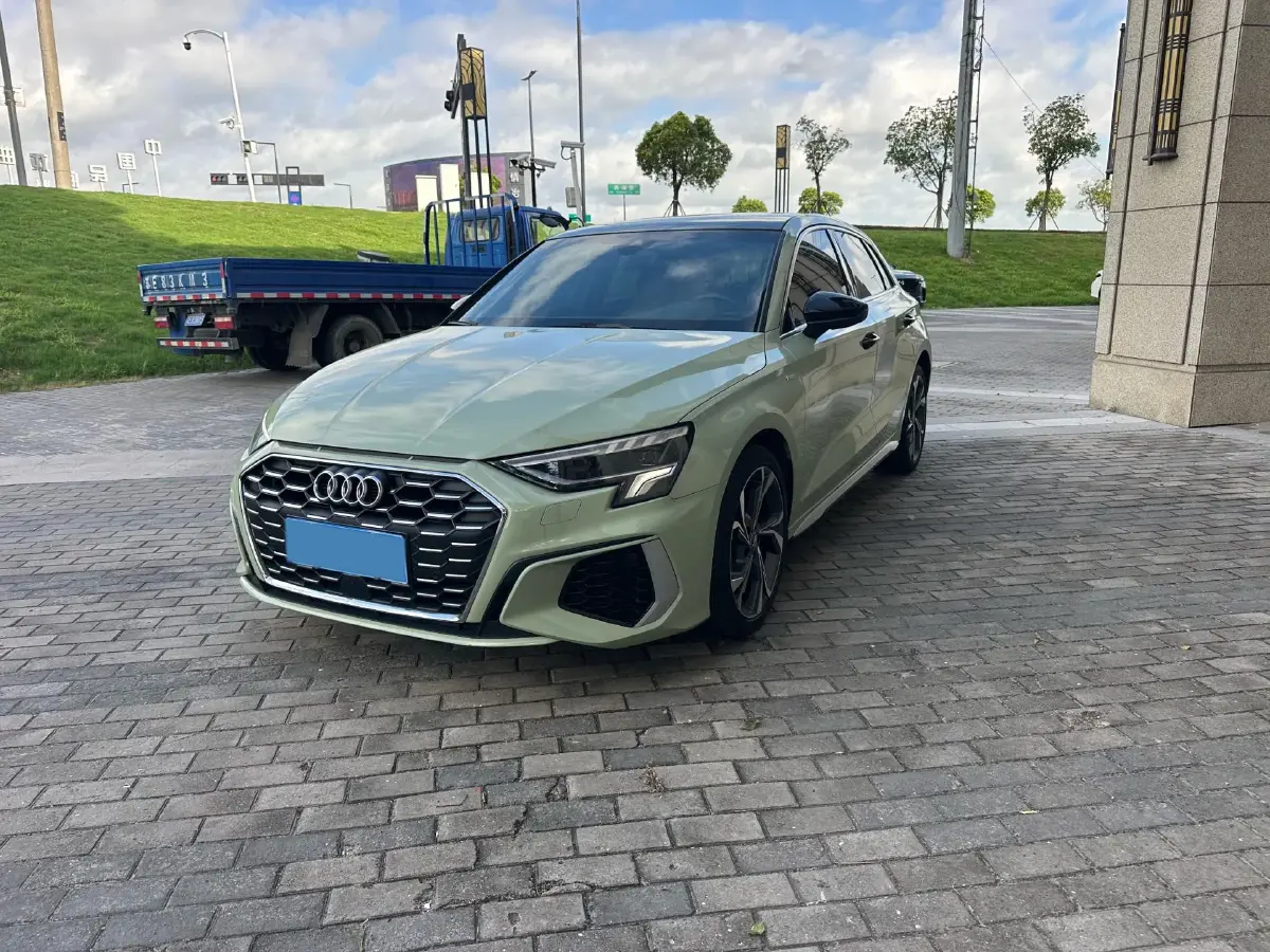 2021 Audi A3 1.4T 150HP L4 7DCT