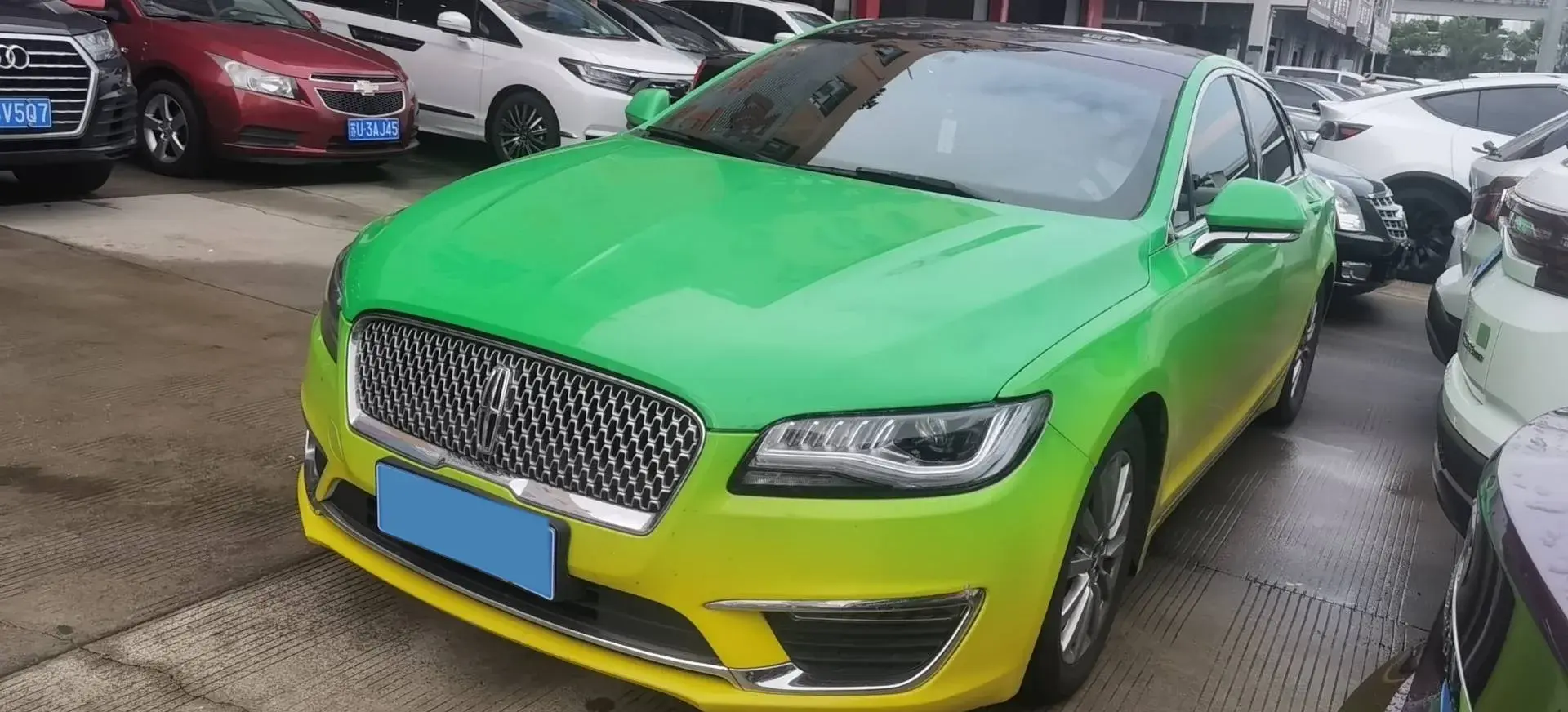 2019 Lincoln MKZ 2.0T 203HP L4 6AT