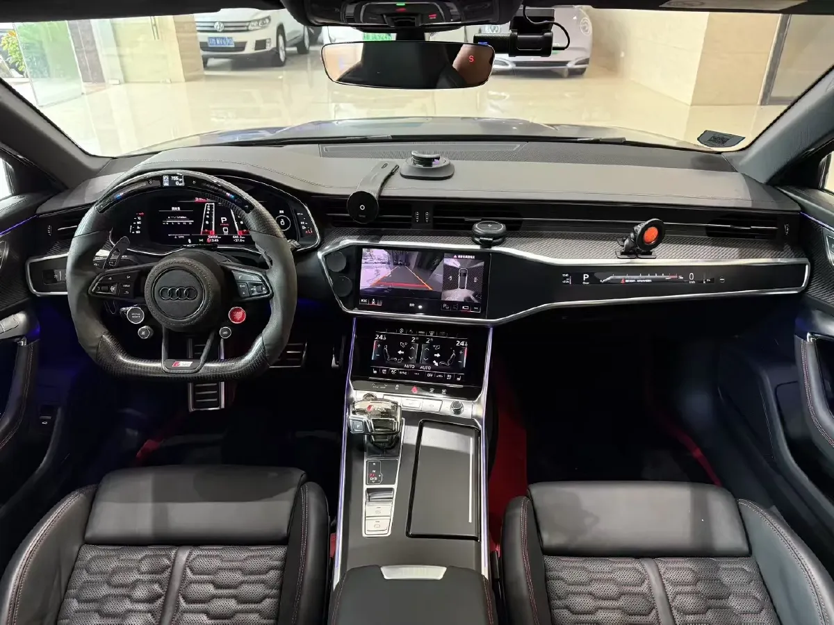 2021 Audi RS 6 4.0T 600HP V8 8AT,autocango,china used car exporter,china ev exporter,chinese used car exporter,chinese used ev exporter