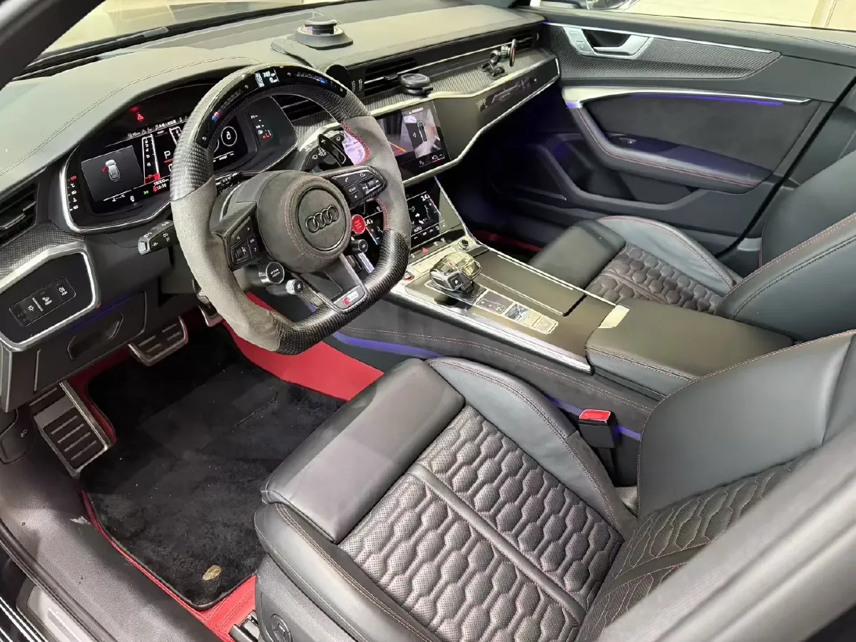 2021 Audi RS 6 4.0T 600HP V8 8AT,autocango,china used car exporter,china ev exporter,chinese used car exporter,chinese used ev exporter