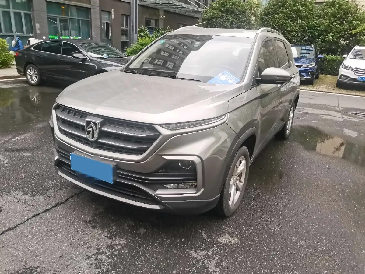 2018 BaoJun 530 1.5T 150HP L4 6MT