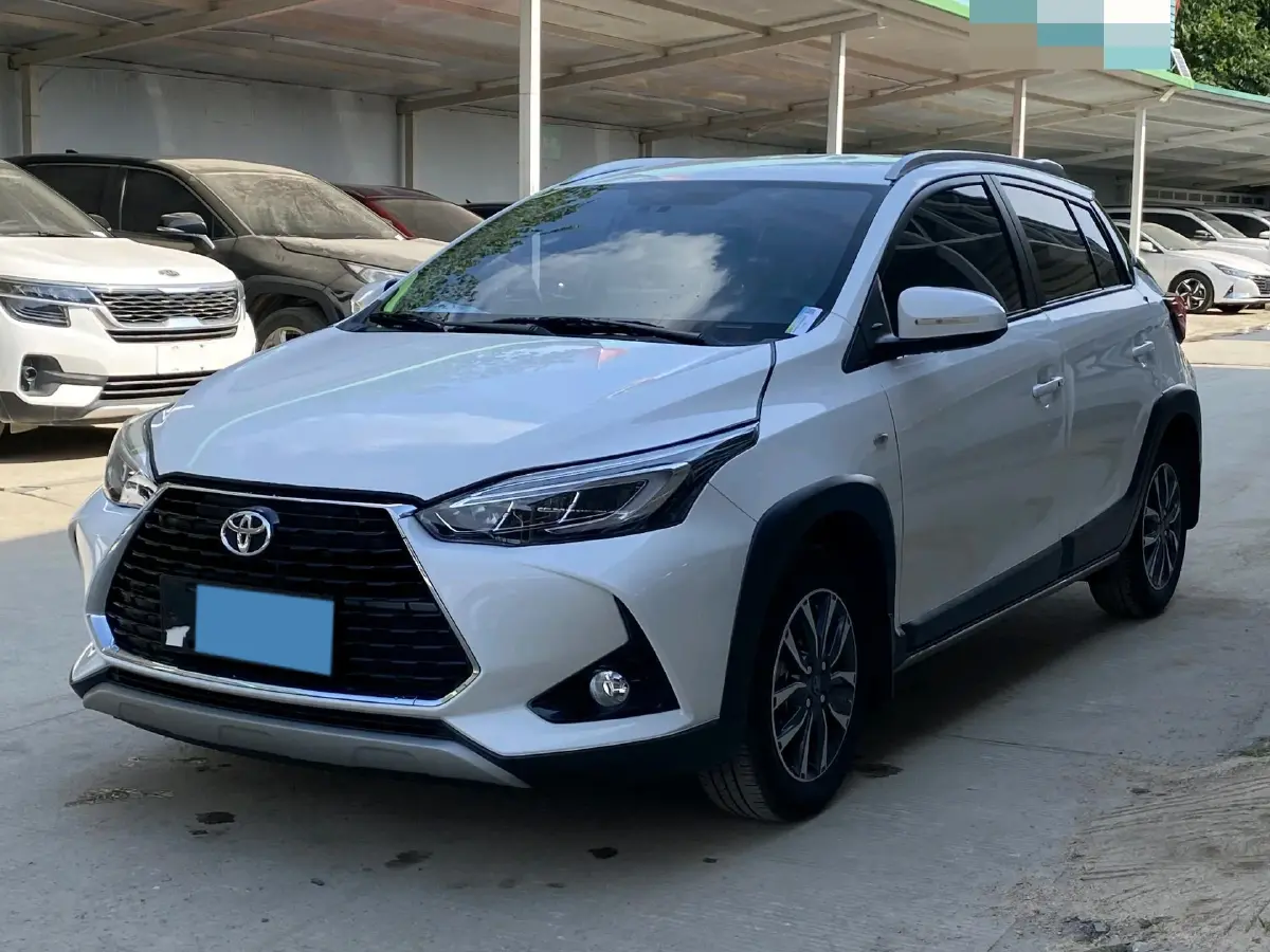 2022 Toyota Yaris L 1.5L 112HP L4 CVT