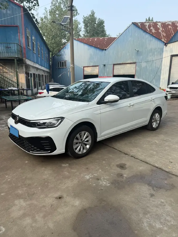 2025 Volkswagen Lavida 1.5L 110HP L4 6AT