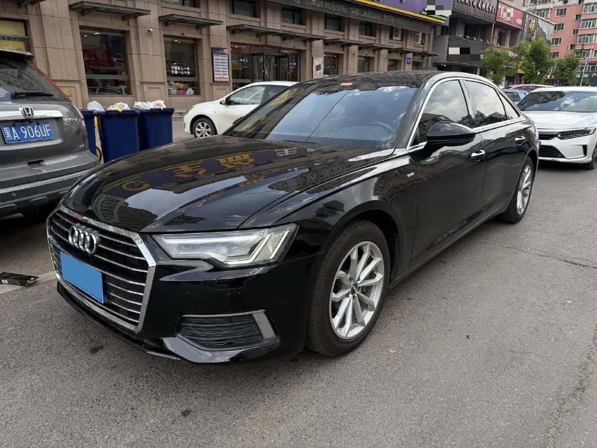 2019 Audi A6L 2.0T 190HP L4 7DCT