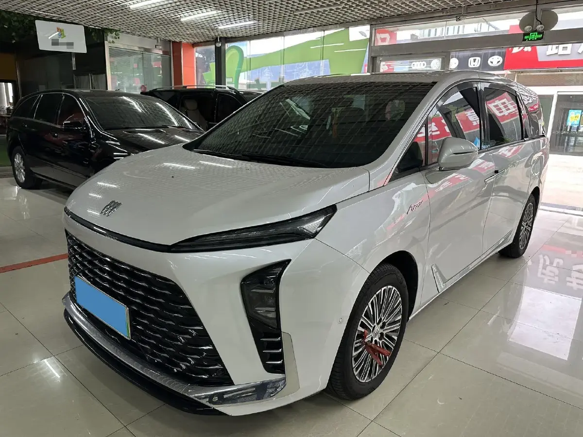 2024 Buick GL8 1.5T 180HP L4 2DHT PHEV 24.4KWH