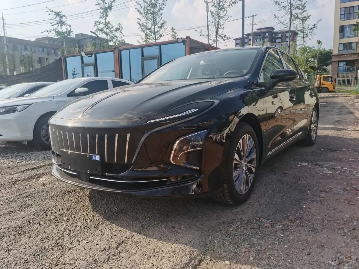 2024 HongQi E-QM5 BEV 60KWH