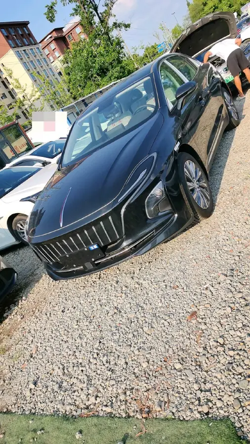 2024 HongQi E-QM5 BEV 60KWH