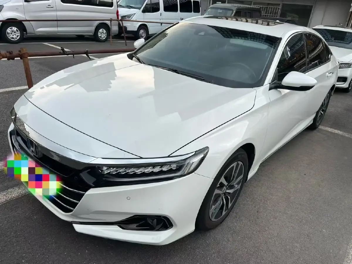 2022 Honda Accord 2.0L 146HP L4 E-CVT Hybrid