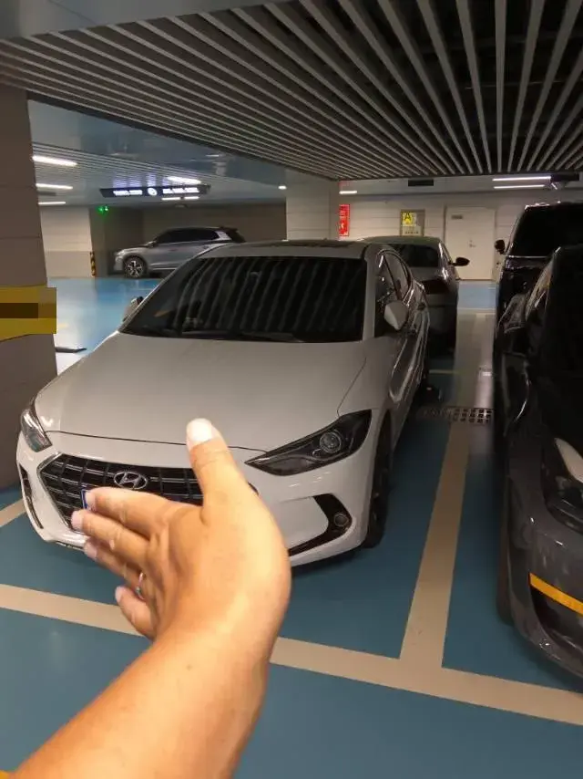 2019 Hyundai Elantra 1.4T 130HP L4 7DCT