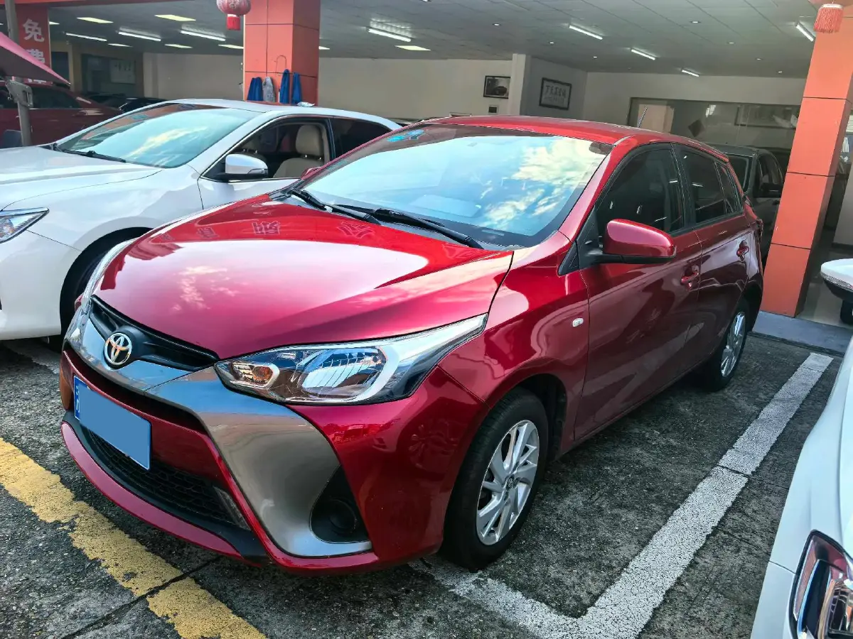 2017 Toyota Yaris L 1.5L 107HP L4 CVT