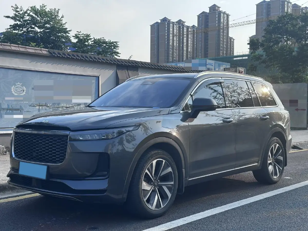 2021 Li ONE Range Extended 131HP REEV 40.5KWH