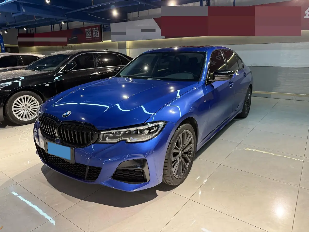 2022 BMW 3 Series 2.0T 184HP L4 8AT
