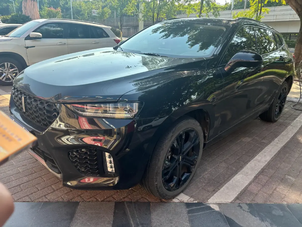 2017 Zotye T700 2.0T 190HP L4 8AT