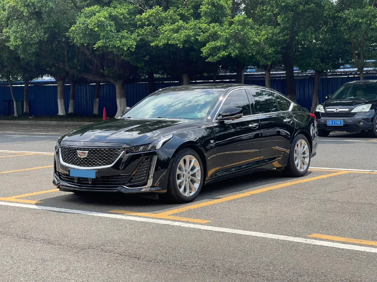 2021 Cadillac CT5 2.0T 237HP L4 10AT