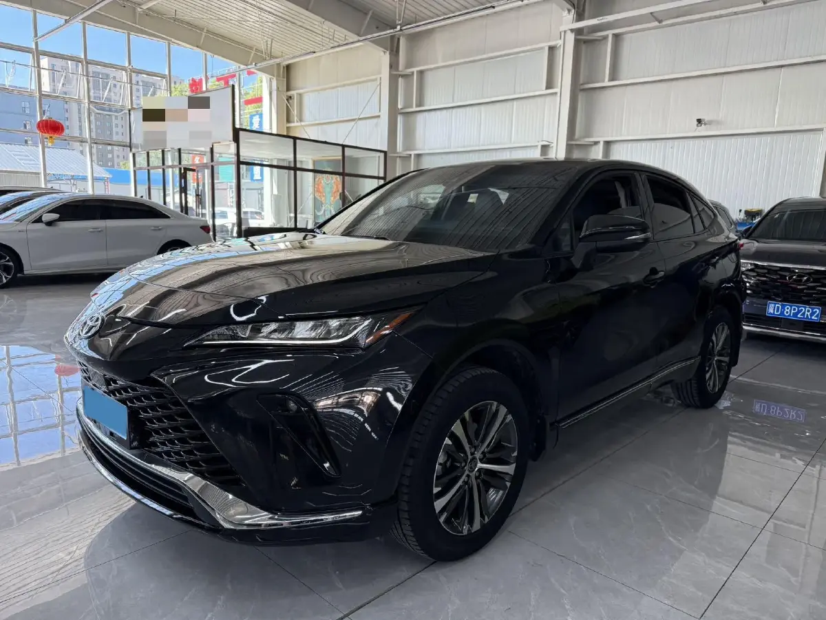 2022 Toyota Venza 2.5L 178HP L4 E-CVT Hybrid