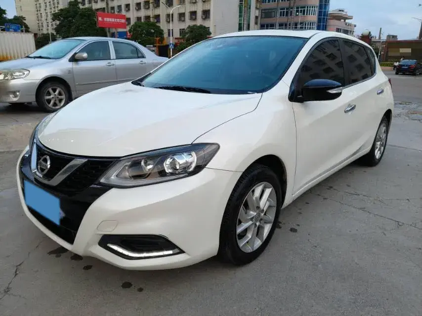 2021 Nissan Tiida 1.6L 122HP L4 CVT