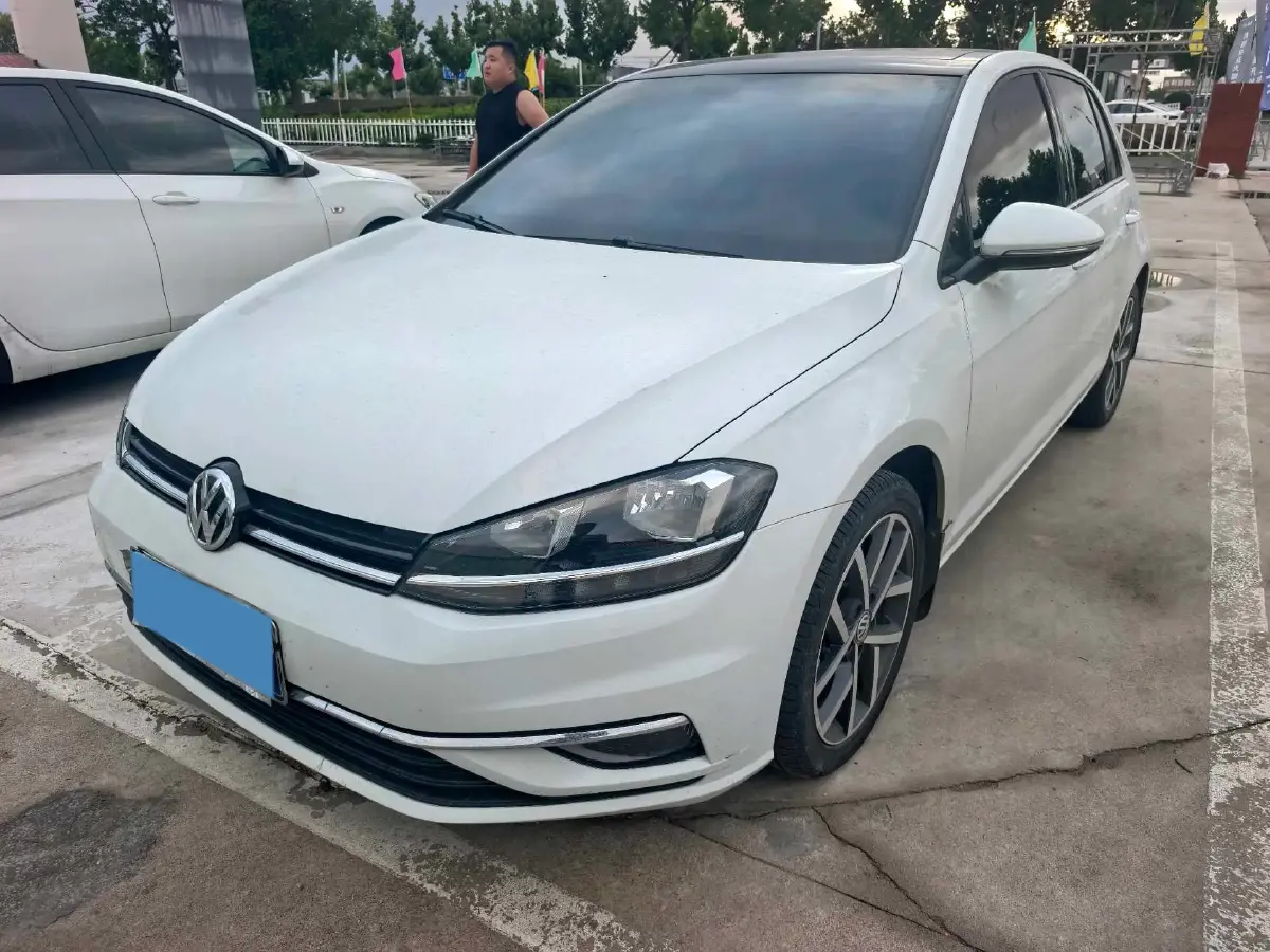 2020 Volkswagen Golf 1.4T 150HP L4 7DCT