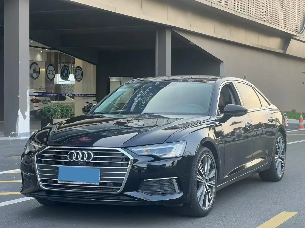 2021 Audi A6L 3.0T 340HP V6 7DCT