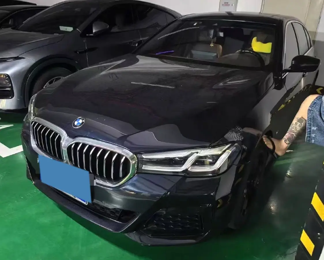 2021 BMW 5 Series 2.0T 184HP L4 8AT