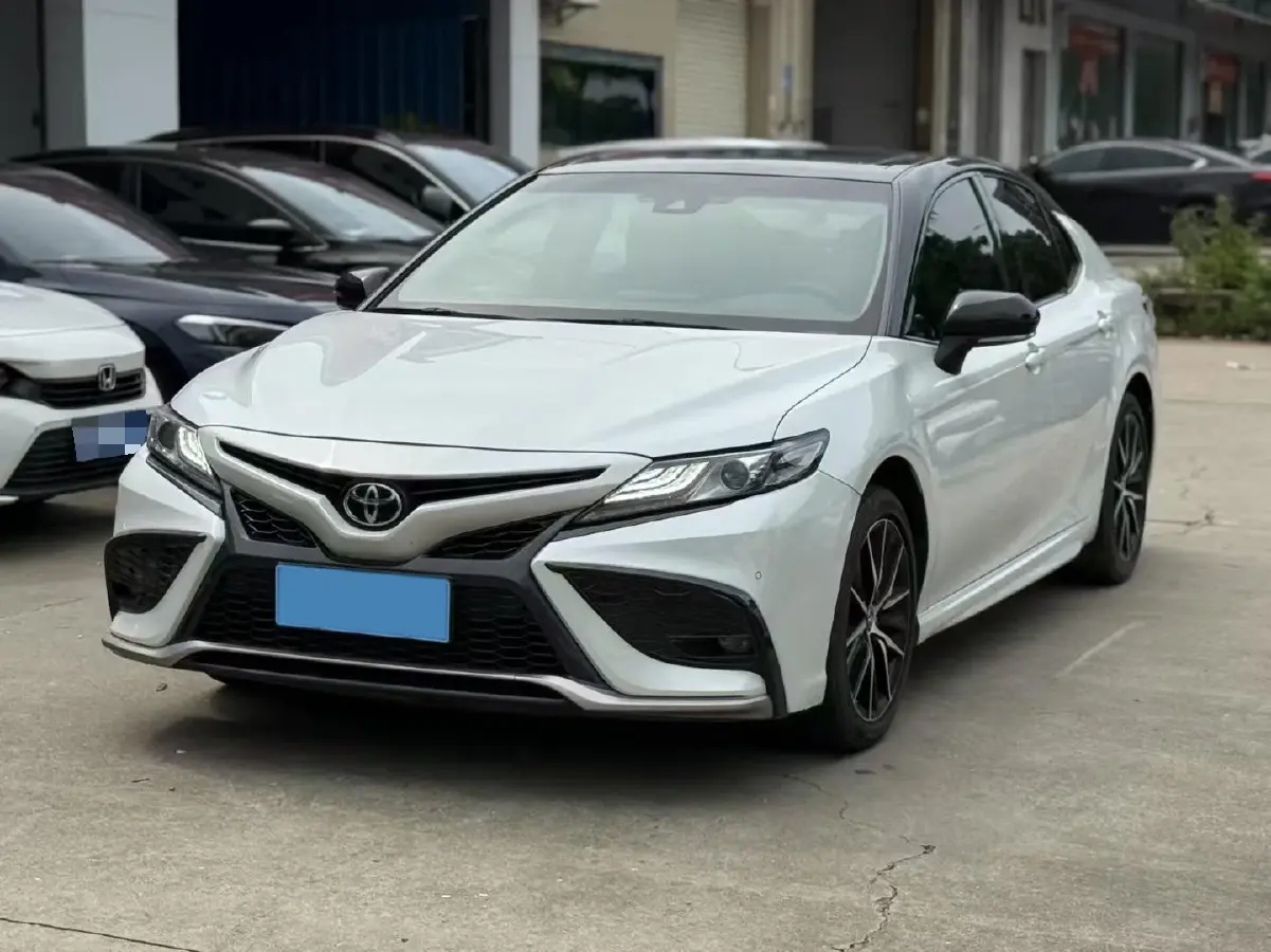 2022 Toyota Camry 2.0L 178HP L4 CVT
