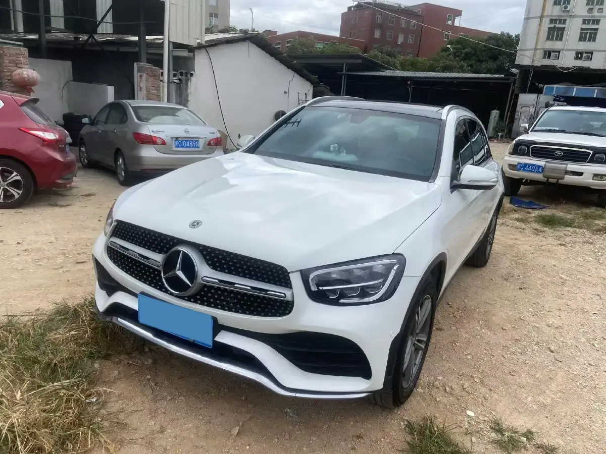 2020 Mercedes-Benz GLC Class 2.0T 197HP L4 9AT