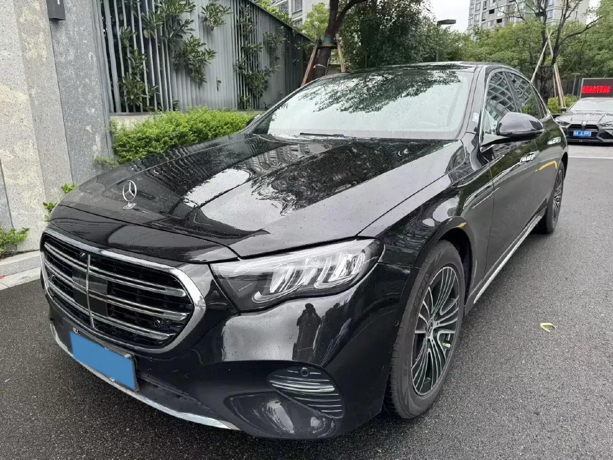 2024 Mercedes-Benz E Class 2.0T 204HP L4 9AT