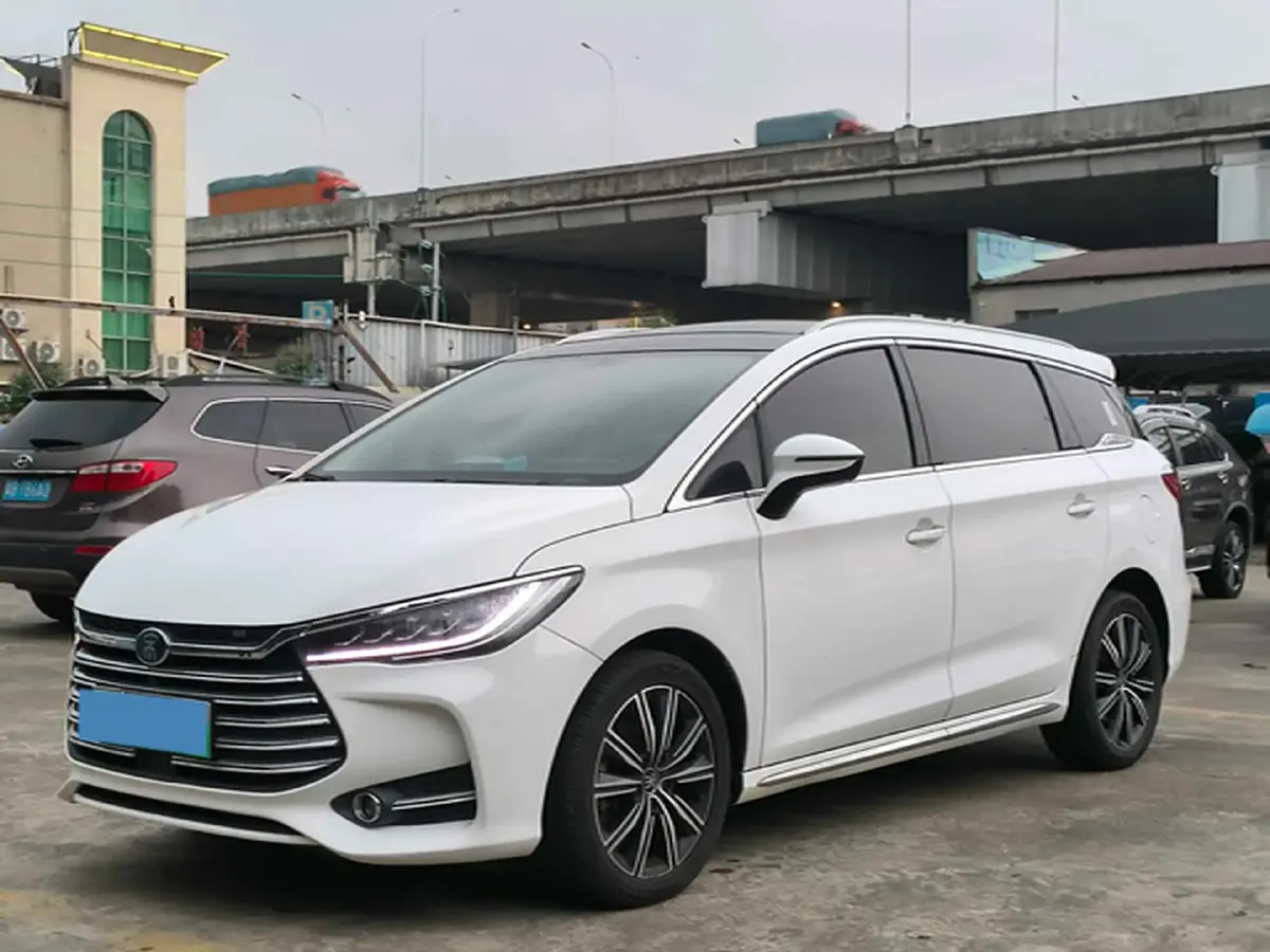 2019 BYD Song MAX 1.5T 154HP L4 6DCT PHEV 15.98KWH