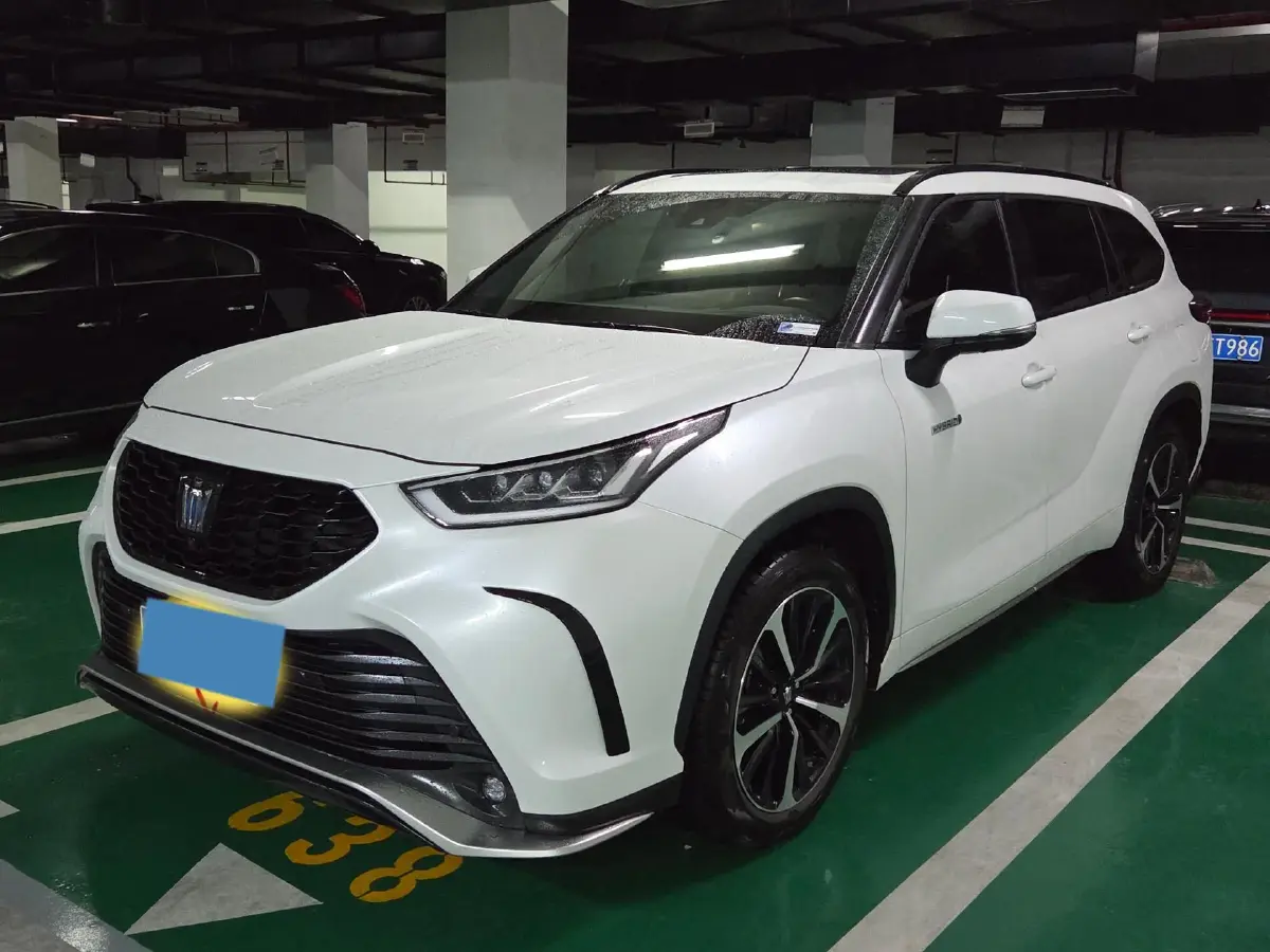 2022 Toyota Crown Kluger 2.5L 192HP L4 E-CVT Hybrid