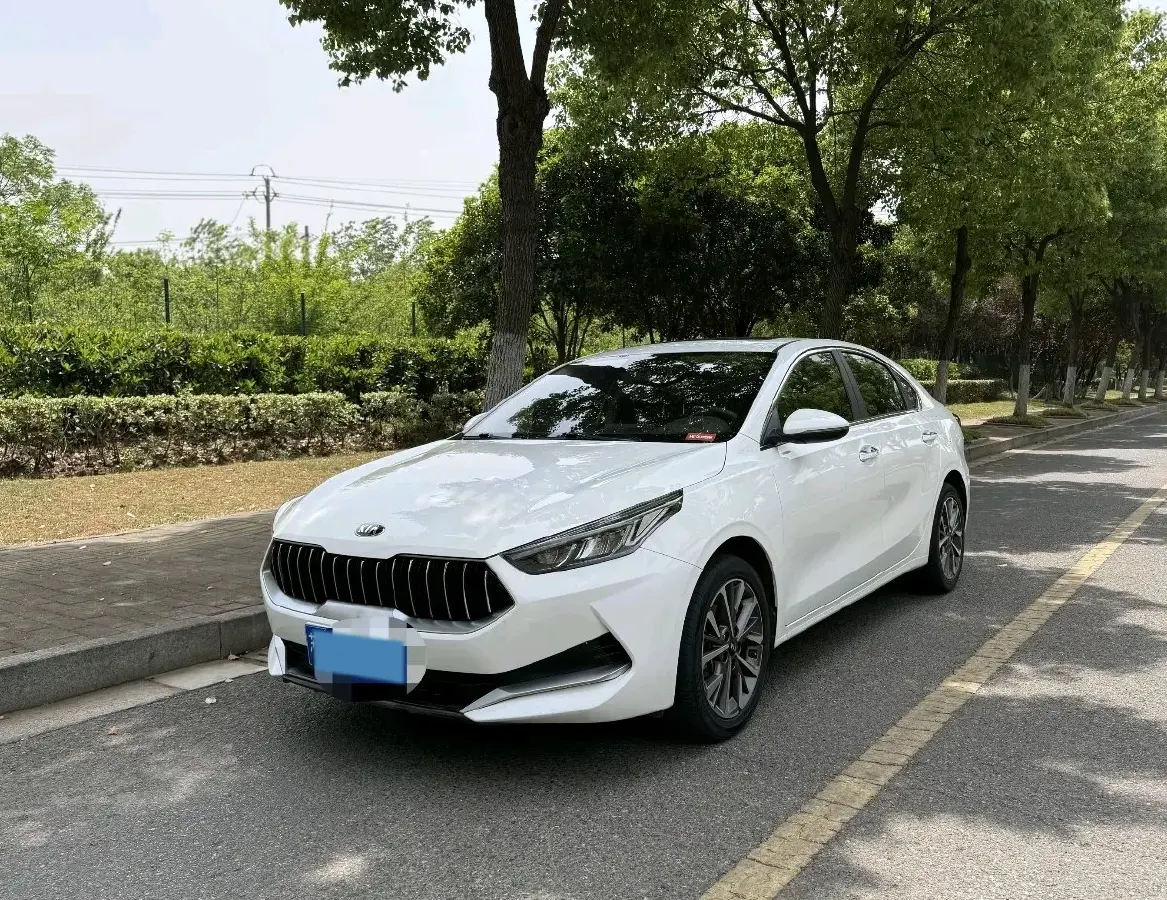 2021 Kia K3 1.5L 115HP L4 CVT