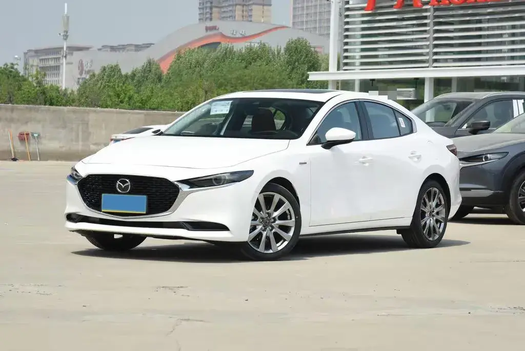 2023 Mazda 3 Axela 2.0L 158HP L4 6AT