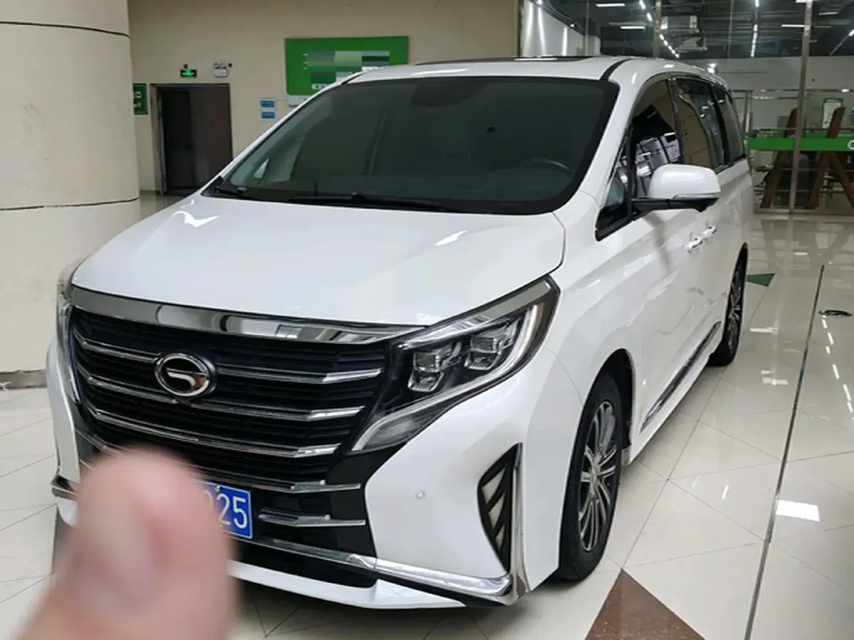 2021 GAC Trumpchi M8 2.0T 252HP L4 8AT