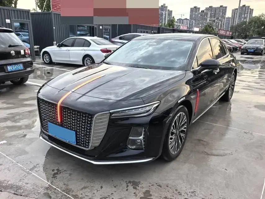 2025 HongQi H5 2.0T 224HP L4 8AT