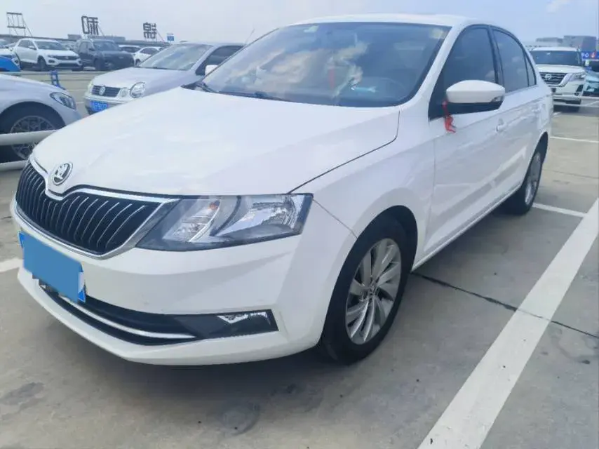 2018 Skoda Rapid 1.6L 110HP L4 6AT