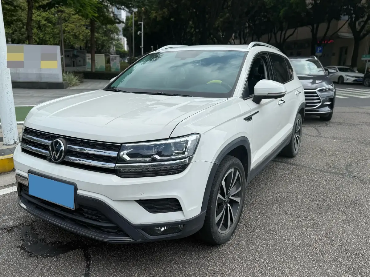 2021 Volkswagen Tharu 1.4T 150HP L4 7DCT