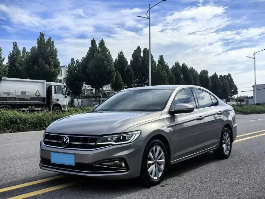 2021 Volkswagen Bora 1.5L 113HP L4 6AT