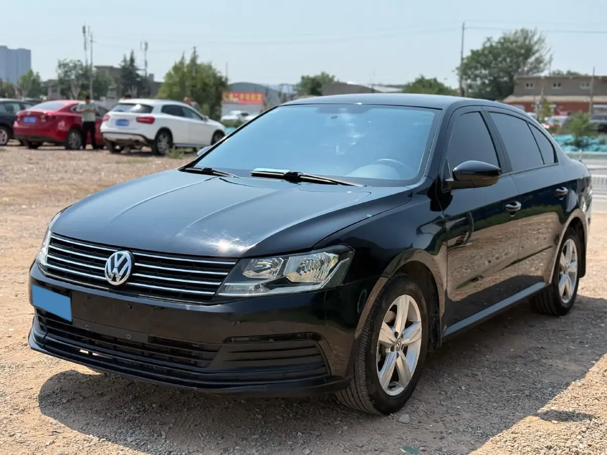 2017 Volkswagen Lavida 1.6L 110HP L4 6AT