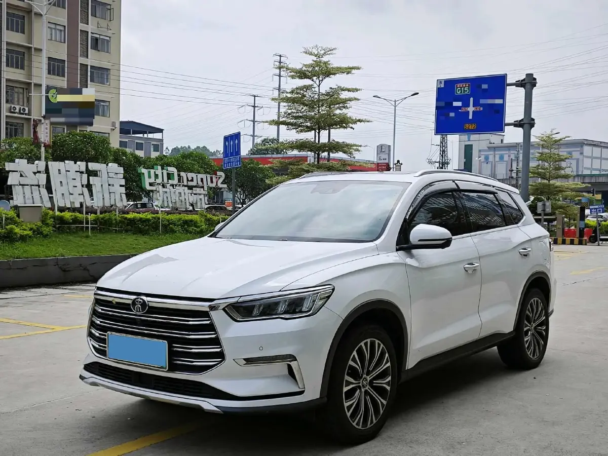 2019 BYD Song Pro 1.5T 160HP L4 6DCT PHEV 15.7KWH